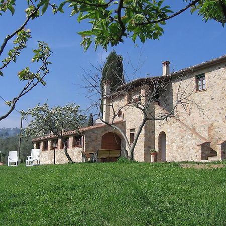 Casa Il Ponte Apartment Chianni Ruang foto